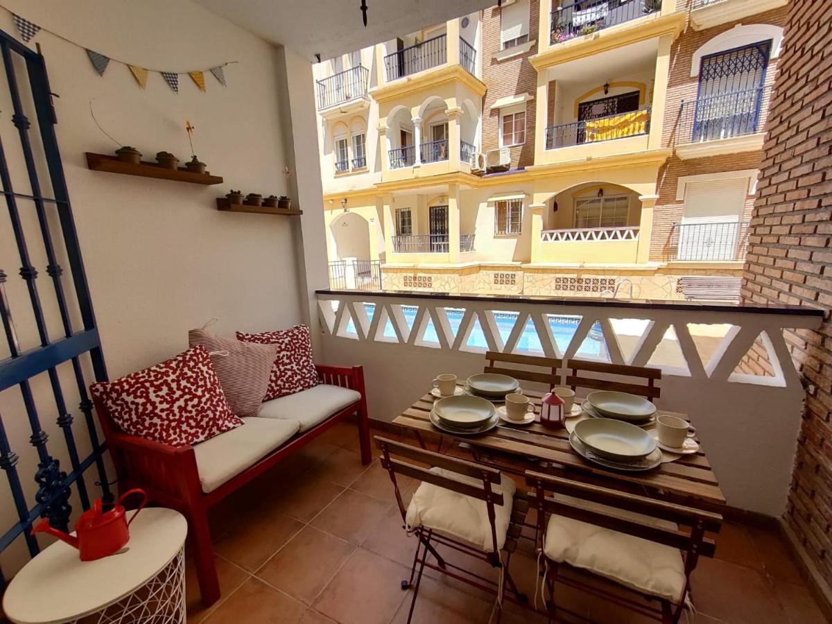 Precioso Apartamento Con Piscina Cerca De La Playa Torrox Costa Малага Екстериор снимка