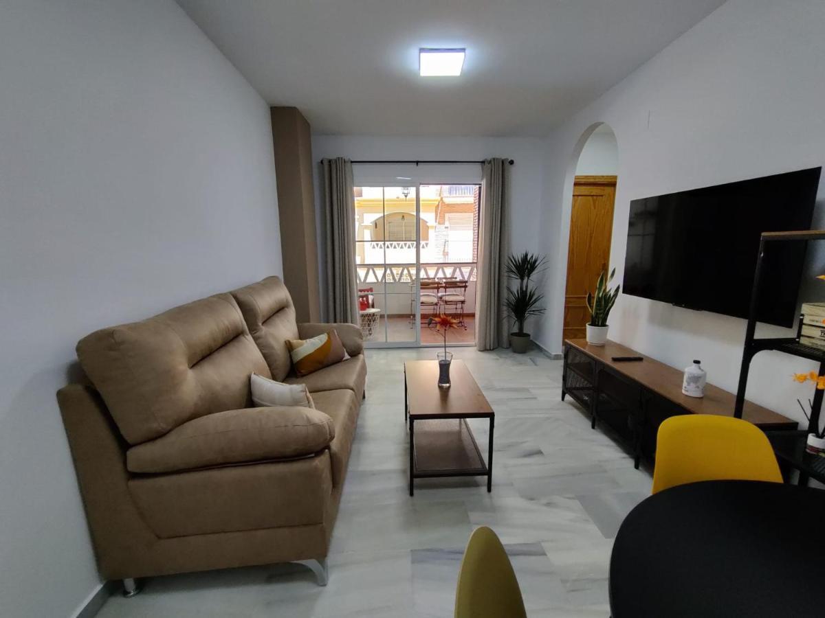 Precioso Apartamento Con Piscina Cerca De La Playa Torrox Costa Малага Екстериор снимка