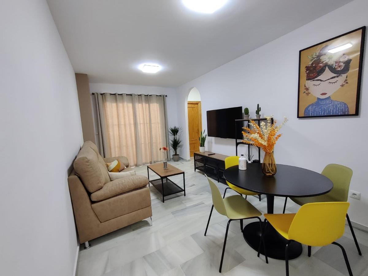 Precioso Apartamento Con Piscina Cerca De La Playa Torrox Costa Малага Екстериор снимка